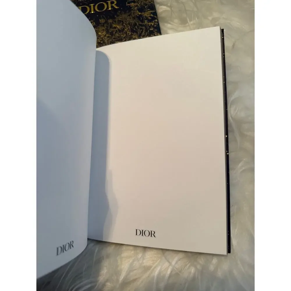 Dior Notebook - Picture 3 of 3